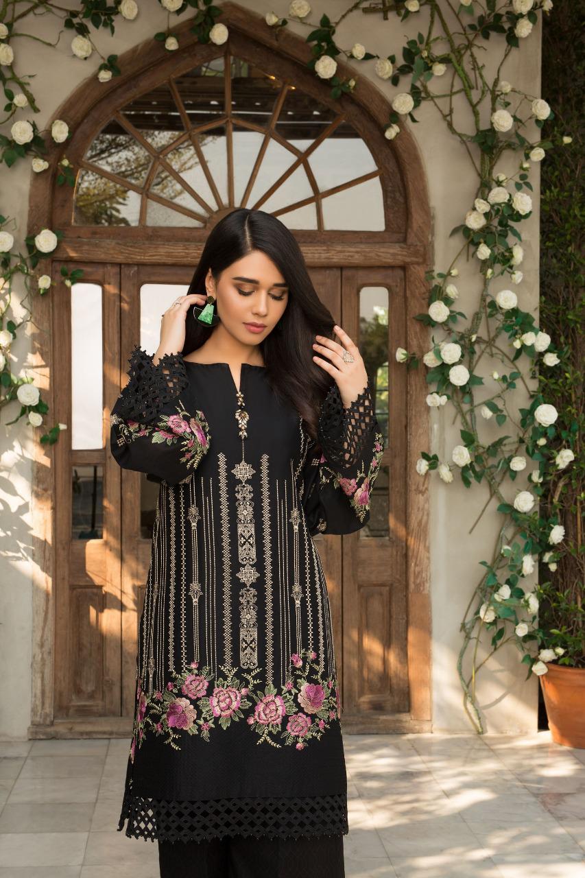 Breeze Brand Replica 3pc embroidered Lawn Collection Summer Suit with Bamber Chiffon embroidered duppta