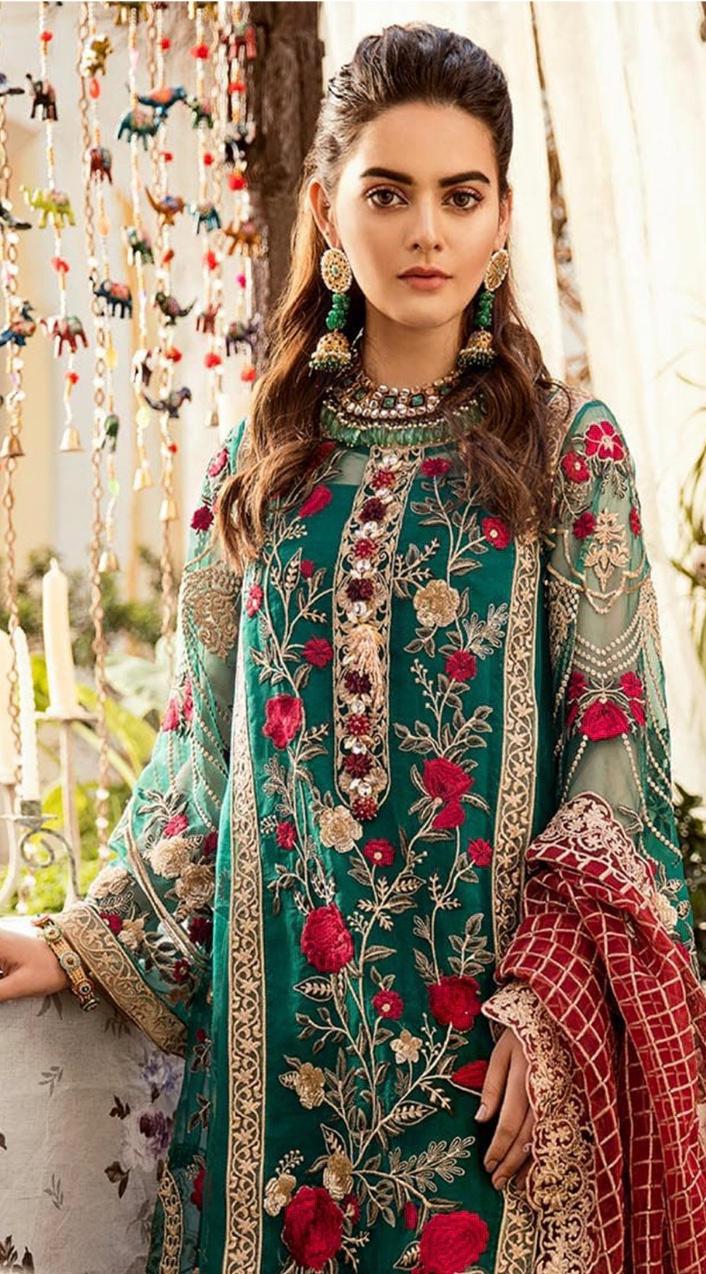 Ladies Brand replica 3pc Lawn Collection Summer Dress with Bamber chiffon embroidered dupatta